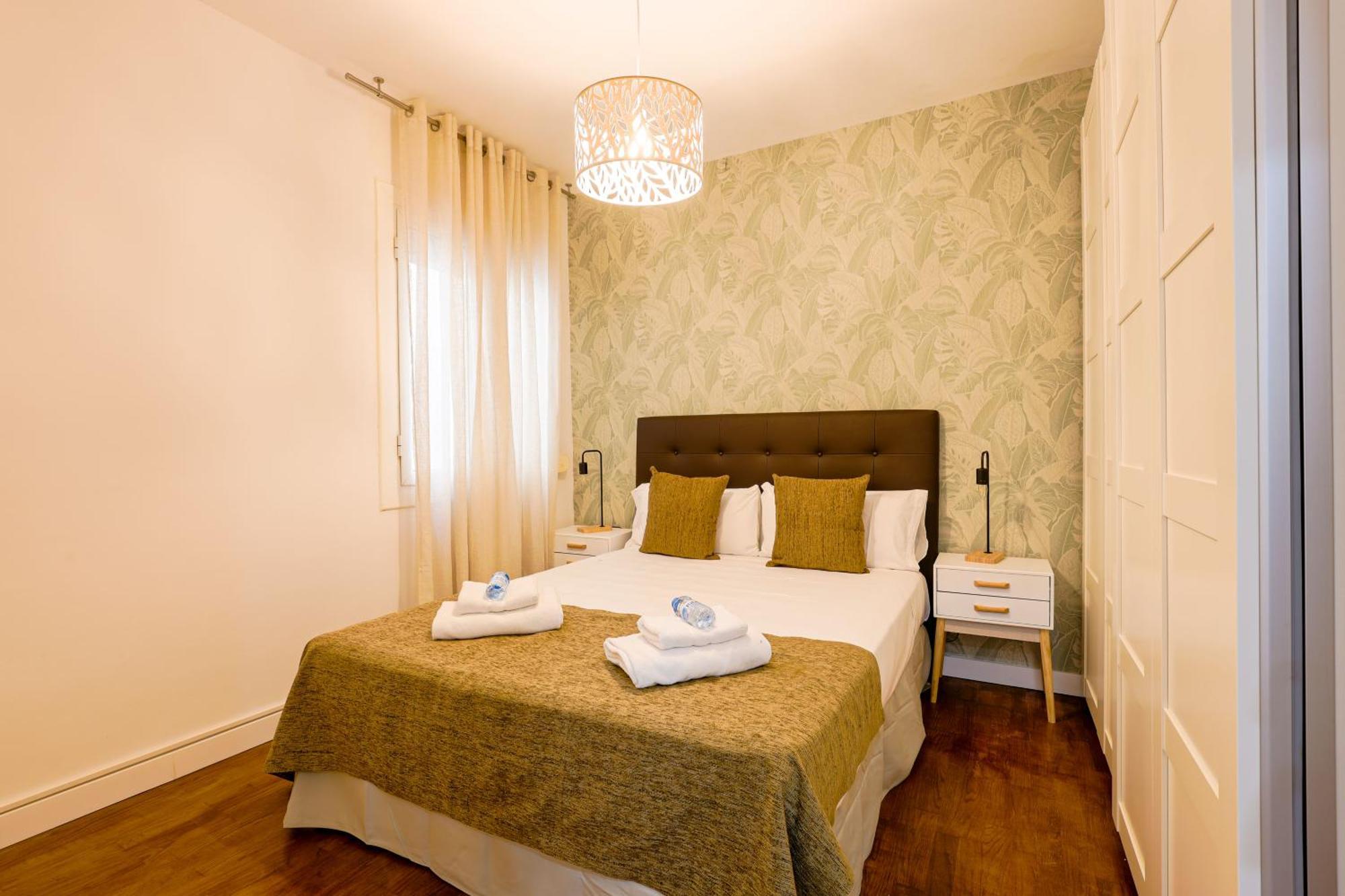 Alcam Torrent Apartment Barcelona Bagian luar foto